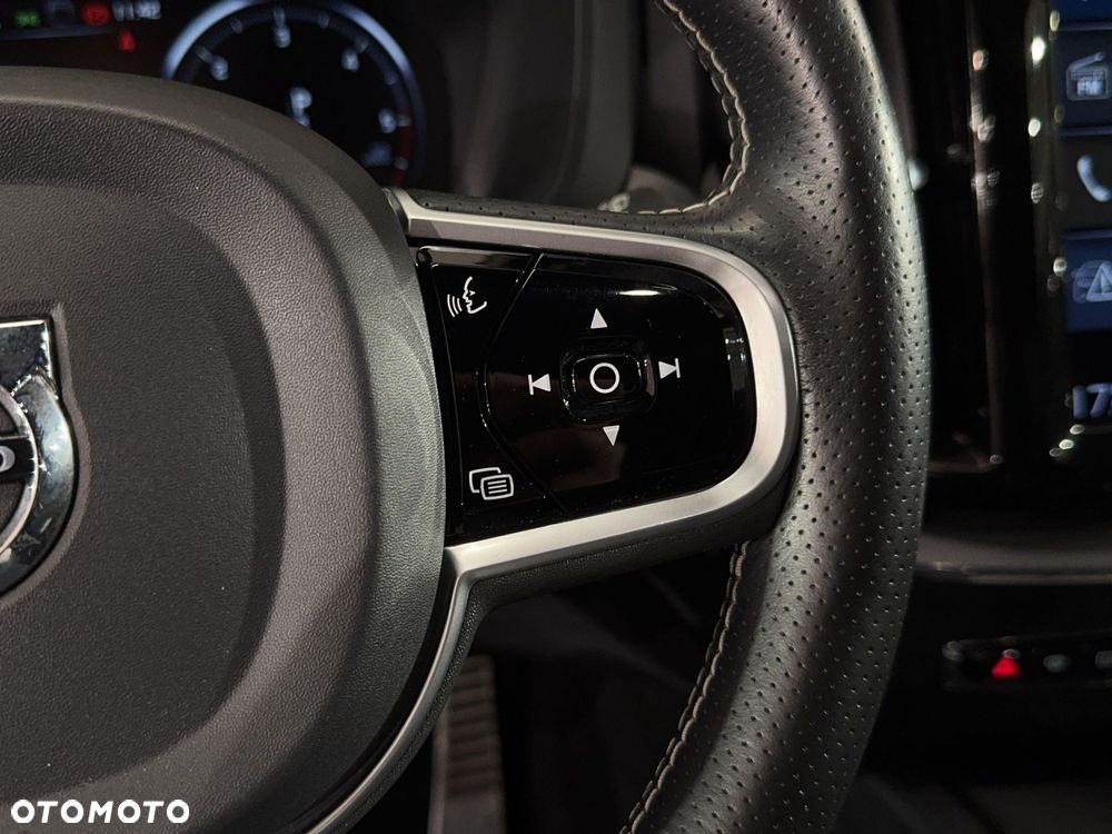 Volvo XC 60 - 19