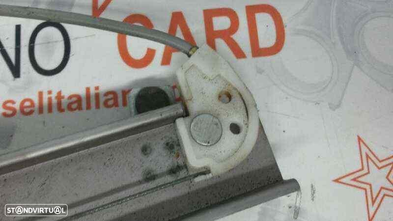 ELEVADOR FRENTE DIREITO NISSAN PATROL GR Y61 - 1