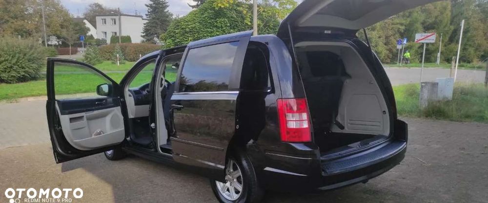 Chrysler Grand Voyager - 11