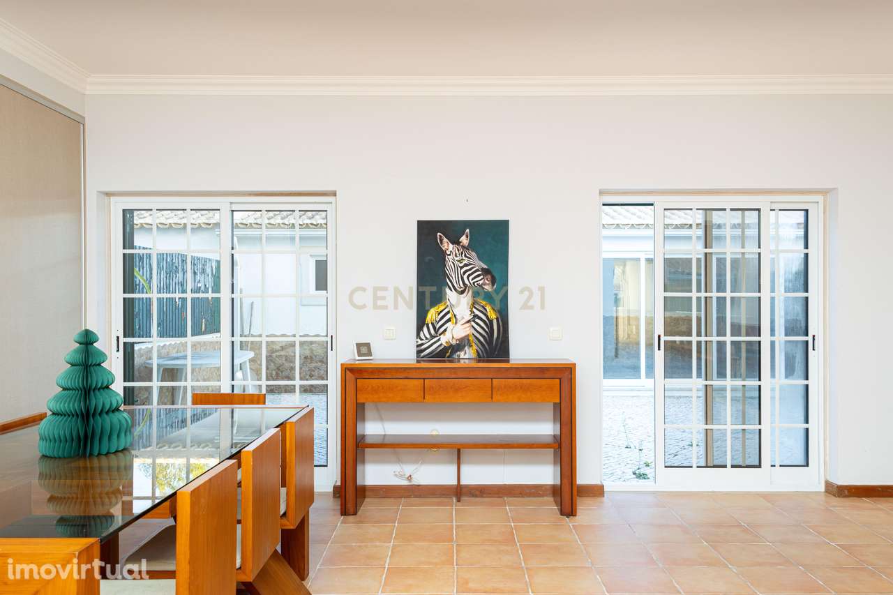 Urbanização Casa Nova Romeirão - Moradia T4 geminada - Grande imagem: 2/42