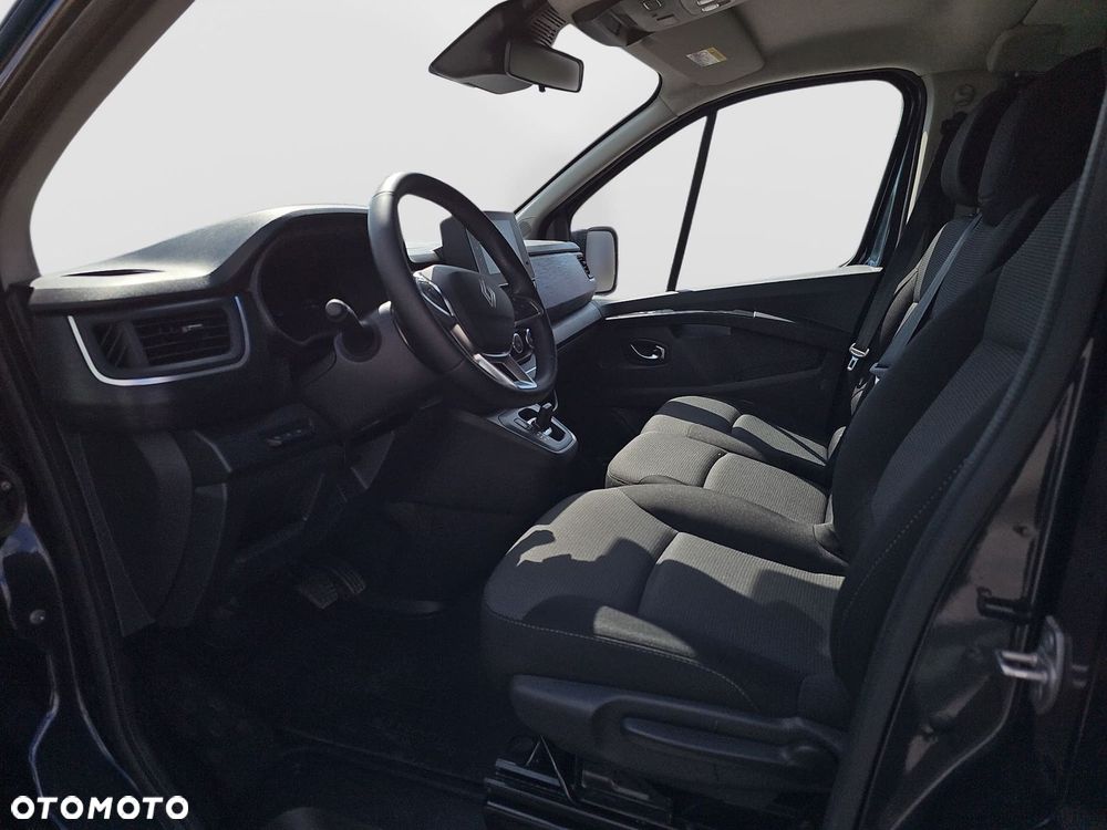 Renault trafic - 10