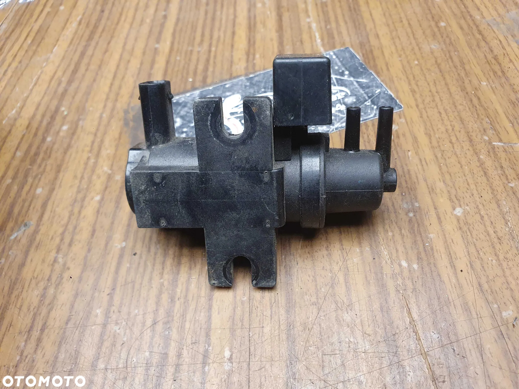 Zawór 7805391 7810831 Zaworek Czujnik Podcisnienia Diesel 2.0 3.0 D BMW E87 E90 E60 F10 X5 - 7