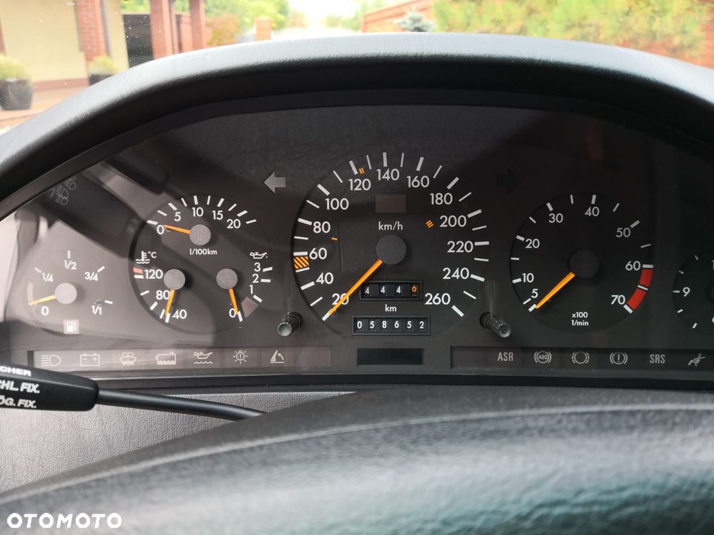 Mercedes-Benz SL - 22