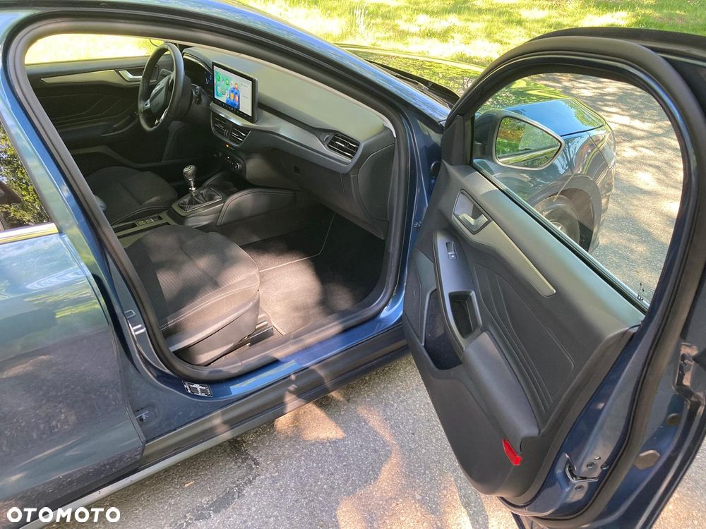 Ford Focus 1.0 EcoBoost Titanium X - 16