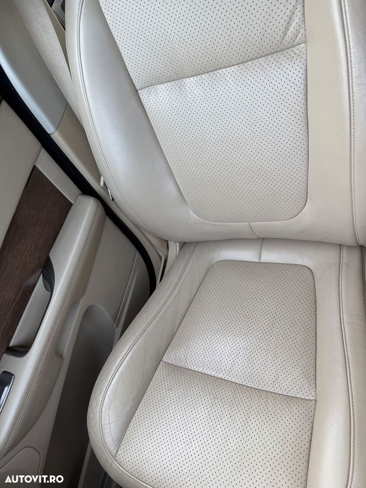 Jaguar XF 4.2 V8 Premium Luxury - 12