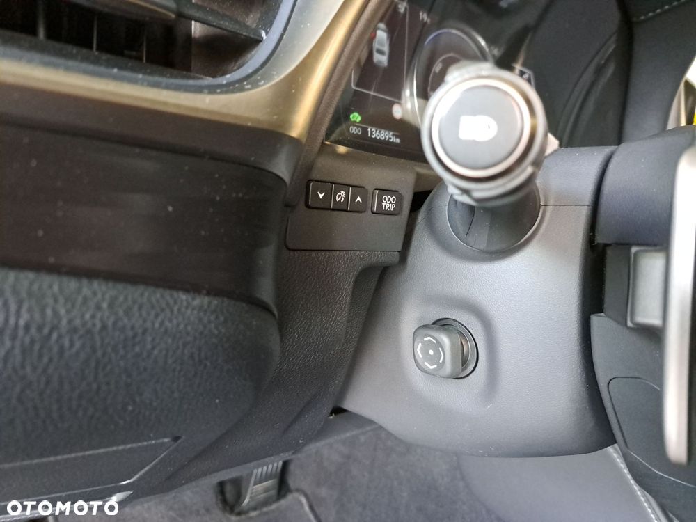 Lexus ES - 37