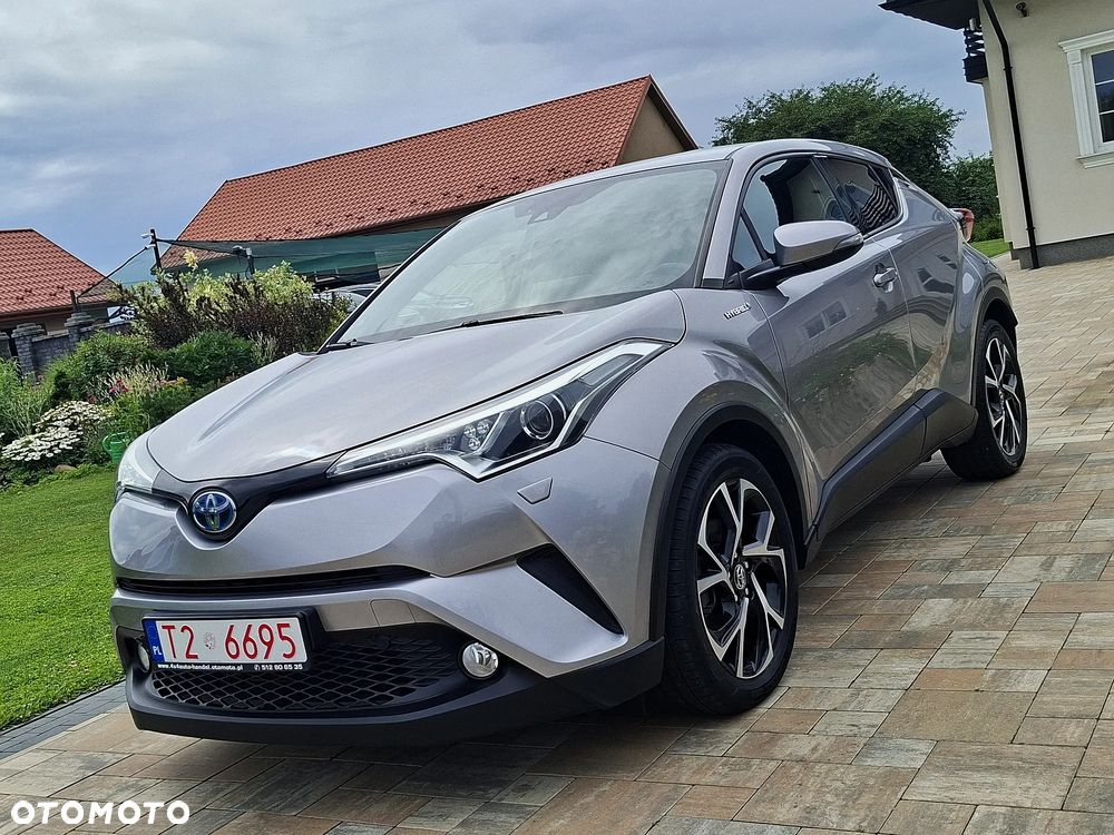 Toyota C-HR - 11