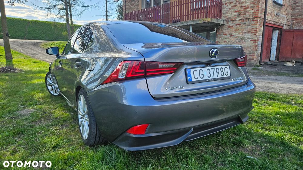 Lexus IS 300h Elegance - 5