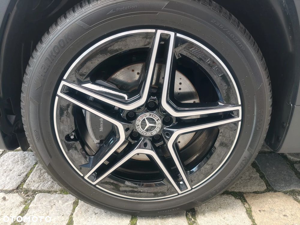Mercedes-Benz GLB 200 d 4-Matic AMG Line 8G-DCT - 11