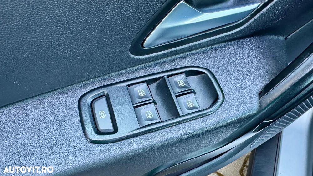 Dacia Duster Blue dCi 115 2WD Comfort - 14