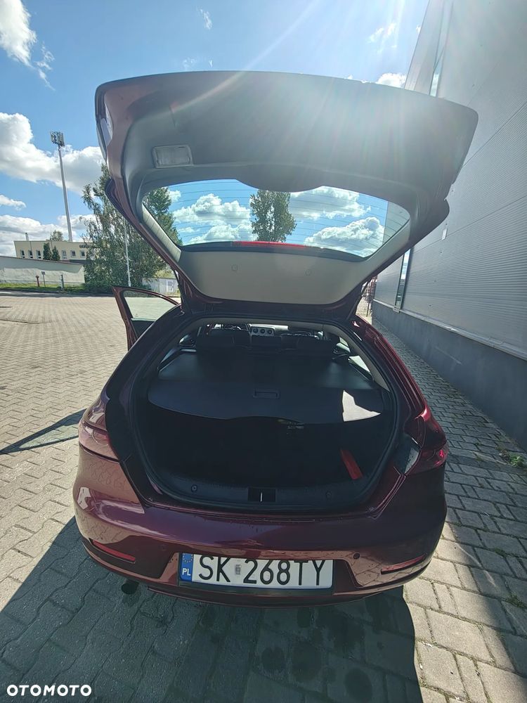 Alfa Romeo 159 1.9 JTDM 8V DPF Distinctive - 12
