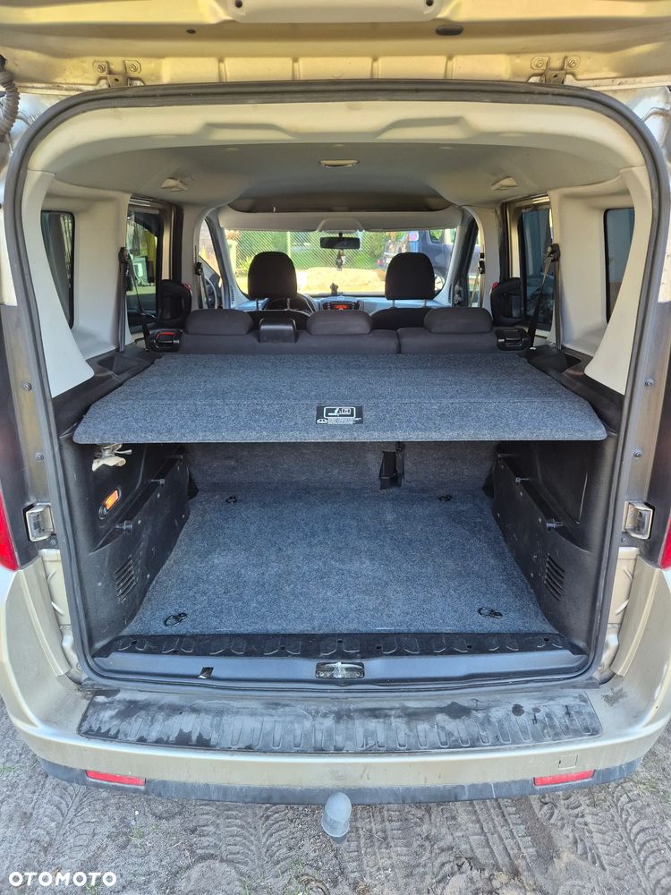Fiat Doblo 2.0 Multijet 16V Emotion - 9