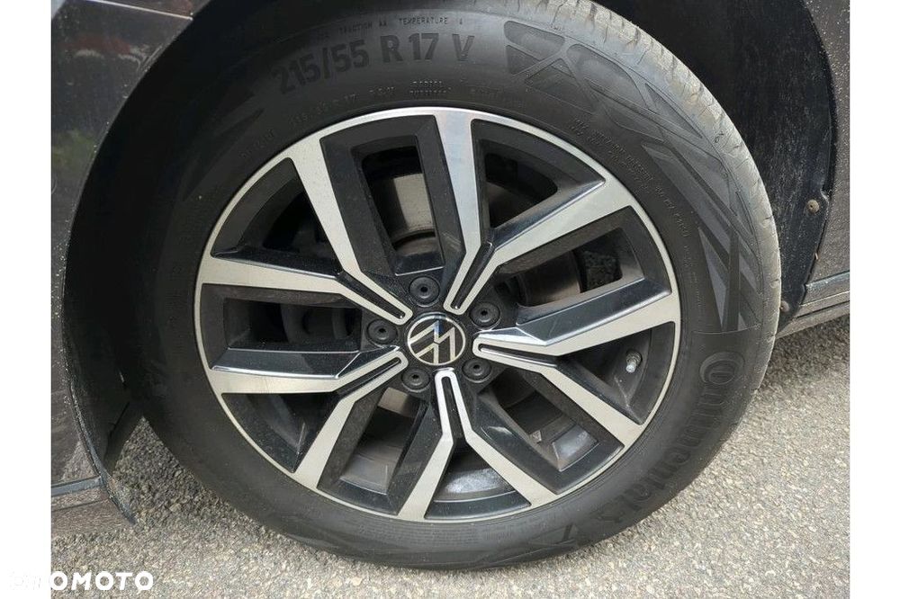 Volkswagen Passat Variant 2.0 TDI SCR Business DSG - 17