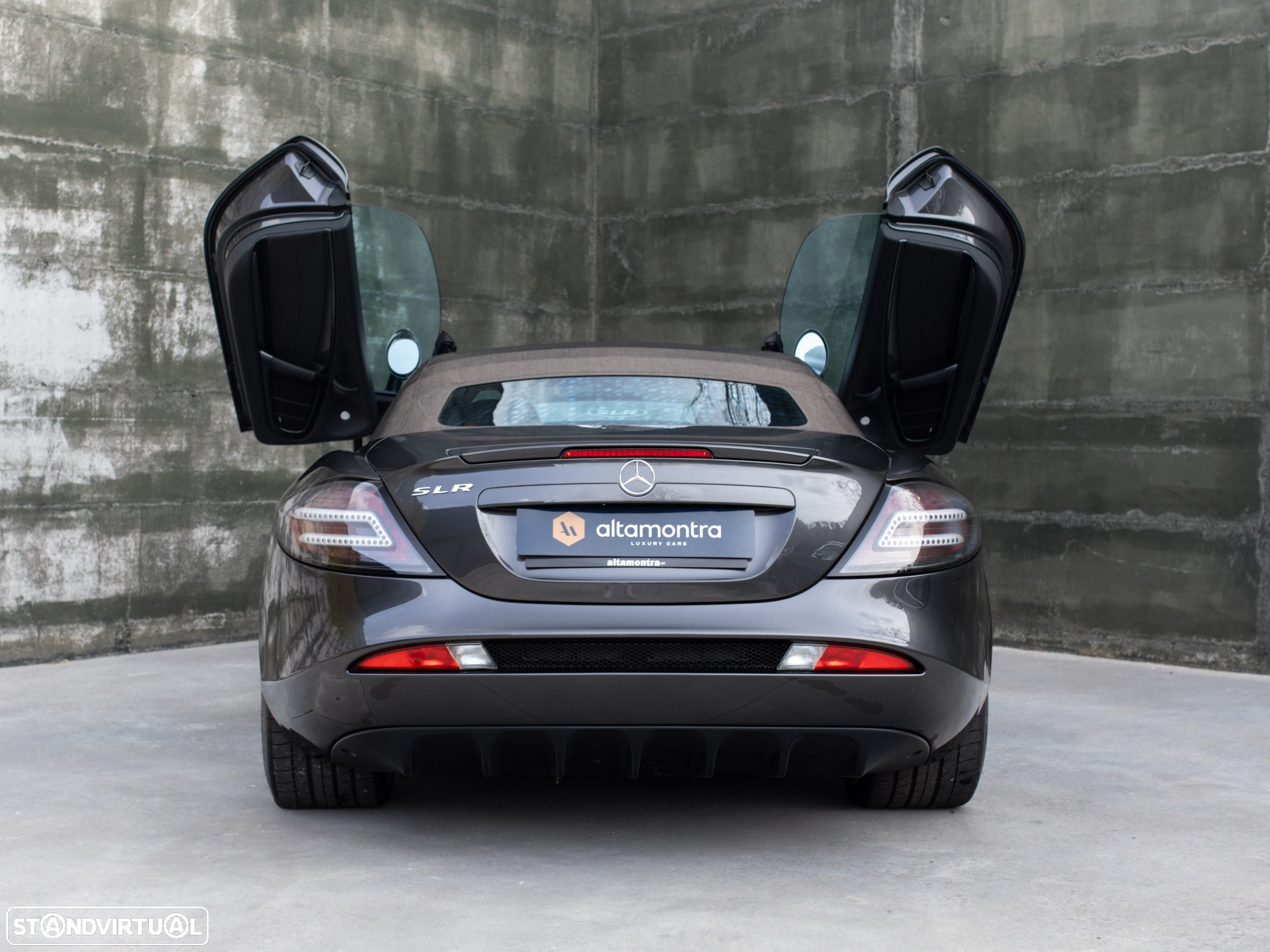 Mercedes-Benz SLR McLaren Roadster - 47