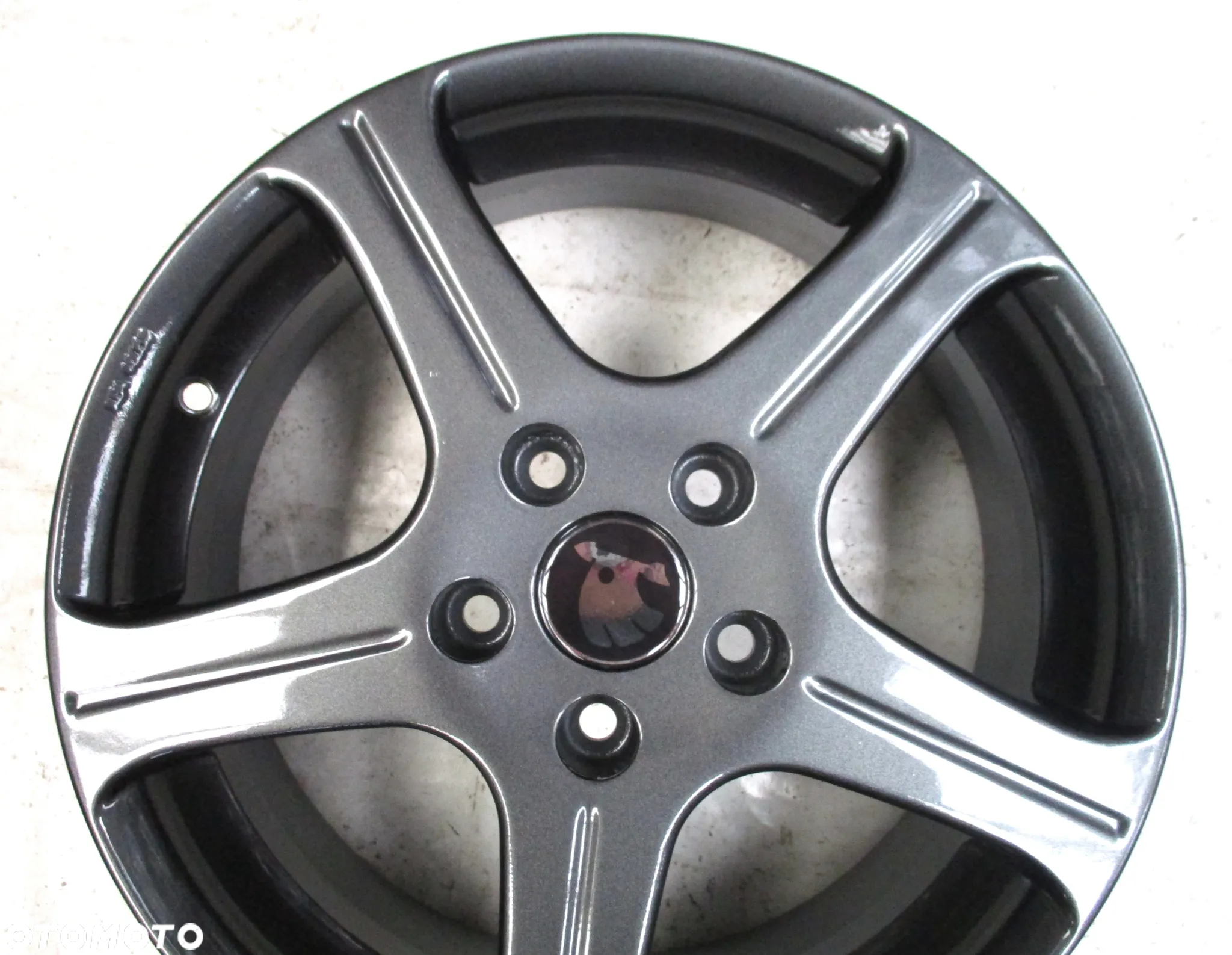FELGI ALUMINIOWE 16 SKODA OCTAVIA II III SUPERB YETI    ET45 - 9
