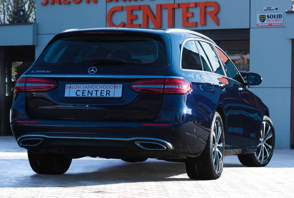 Mercedes-Benz Klasa E 300 de 9G-TRONIC Avantgarde - 33