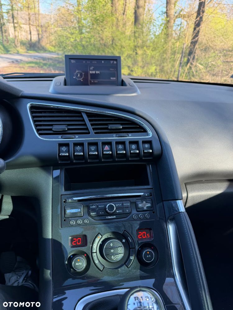 Peugeot 3008 2.0 HDi Premium - 27