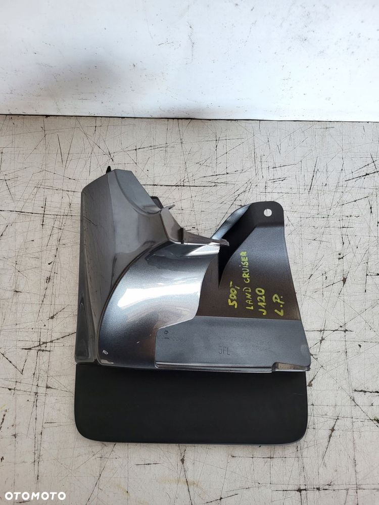 chlapacz przód lewy toyota land cruiser j120 - 2