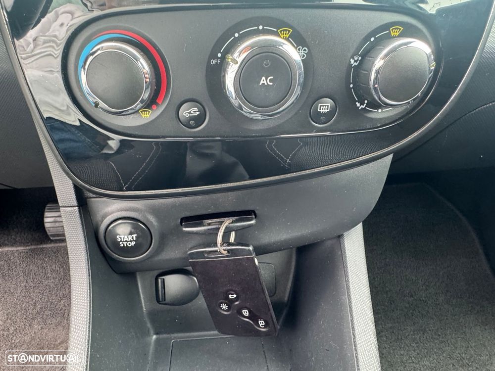 Renault Clio Cargo ENERGY dCi 75 Base - 11