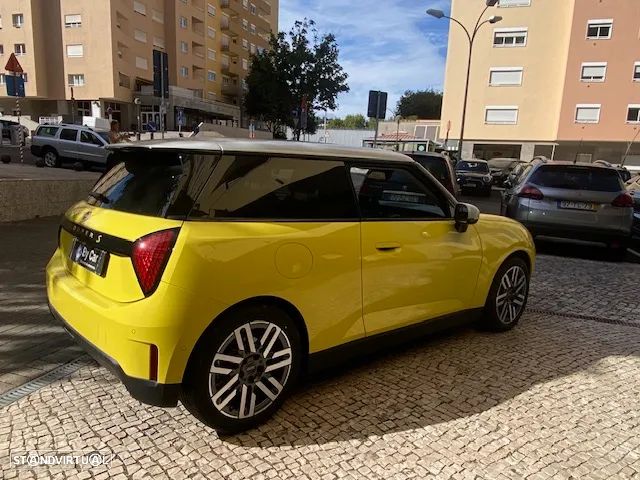 MINI 3 Portas Cooper SE Classic M - 30