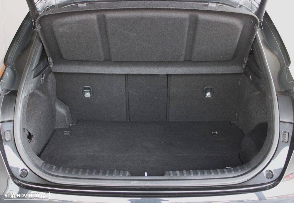 Kia XCeed 1.6 GDi PHEV Tech - 15