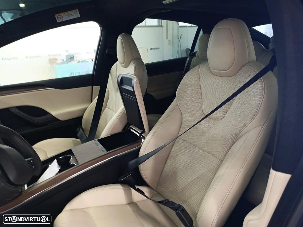 Tesla Model X Long Range AWD - 5