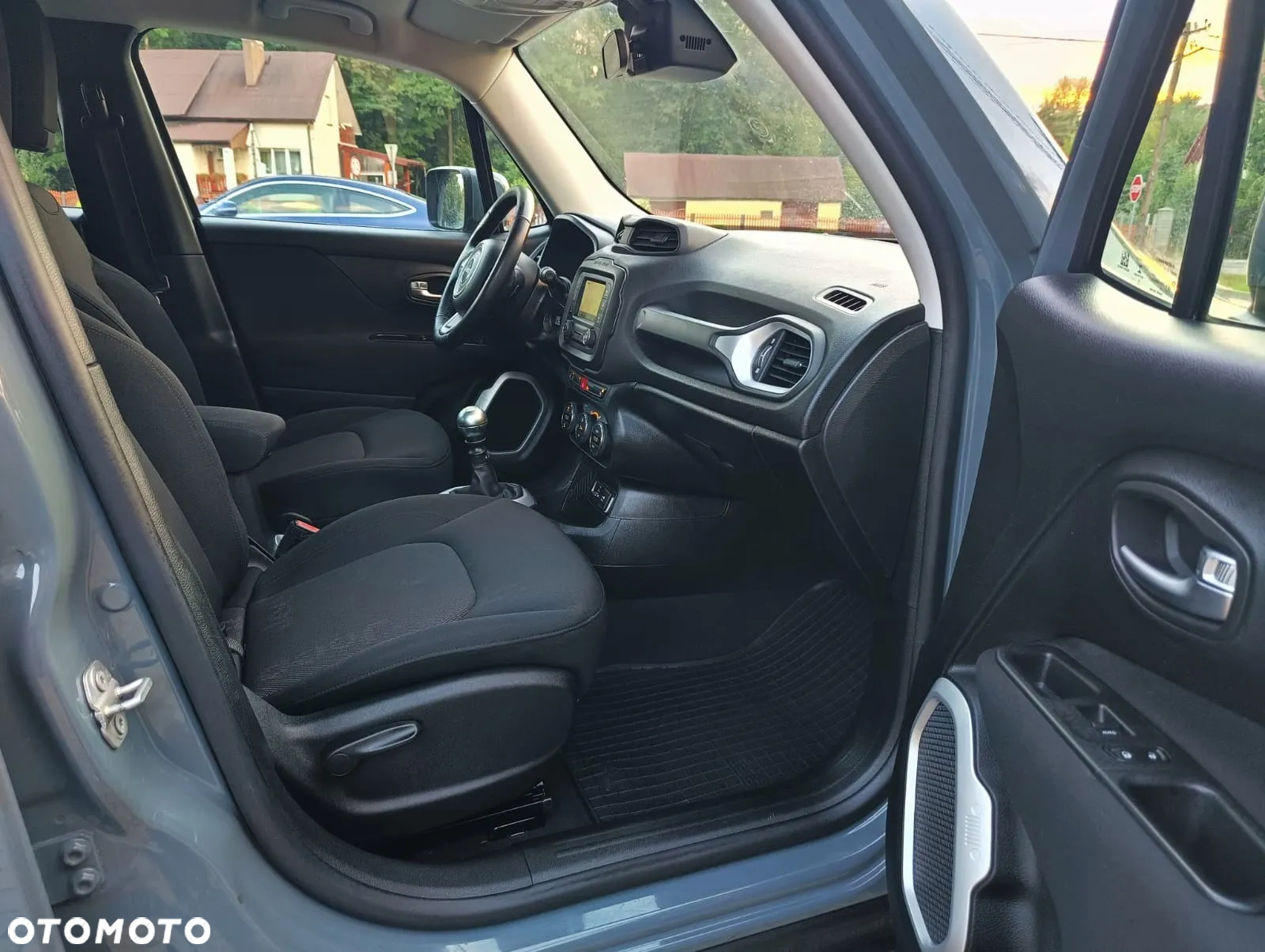Jeep Renegade 1.4 MultiAir Longitude FWD S&S - 8