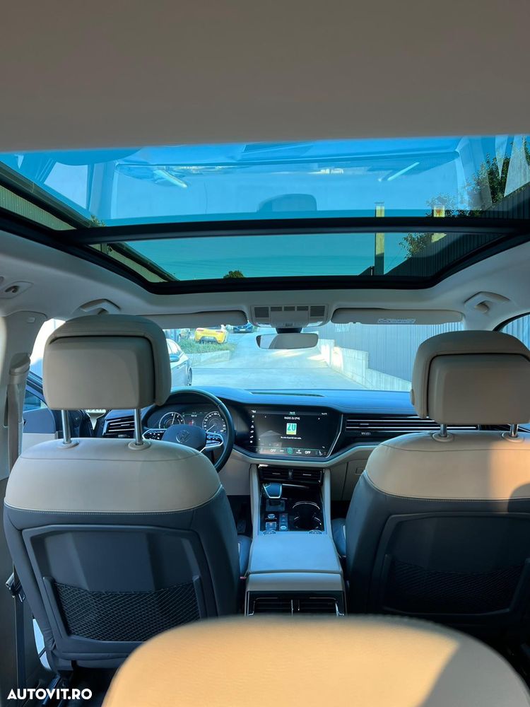 Volkswagen Touareg 3.0 V6 e-Hybrid 4Motion Aut. Elegance - 6