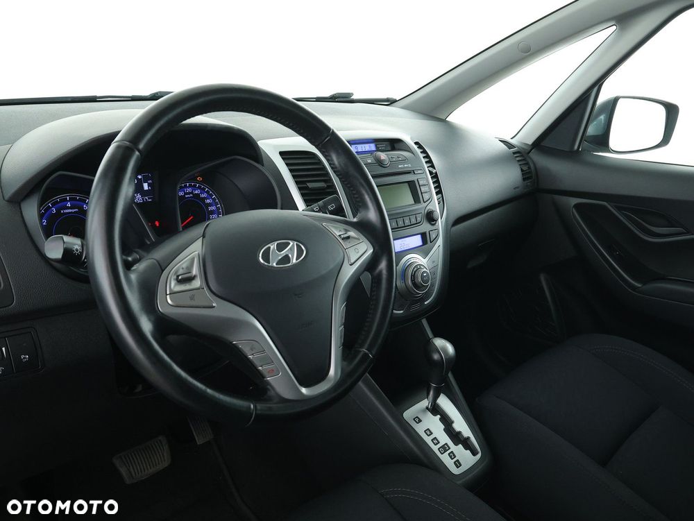 Hyundai ix20 - 23