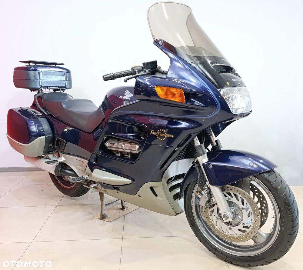 Honda ST - 7