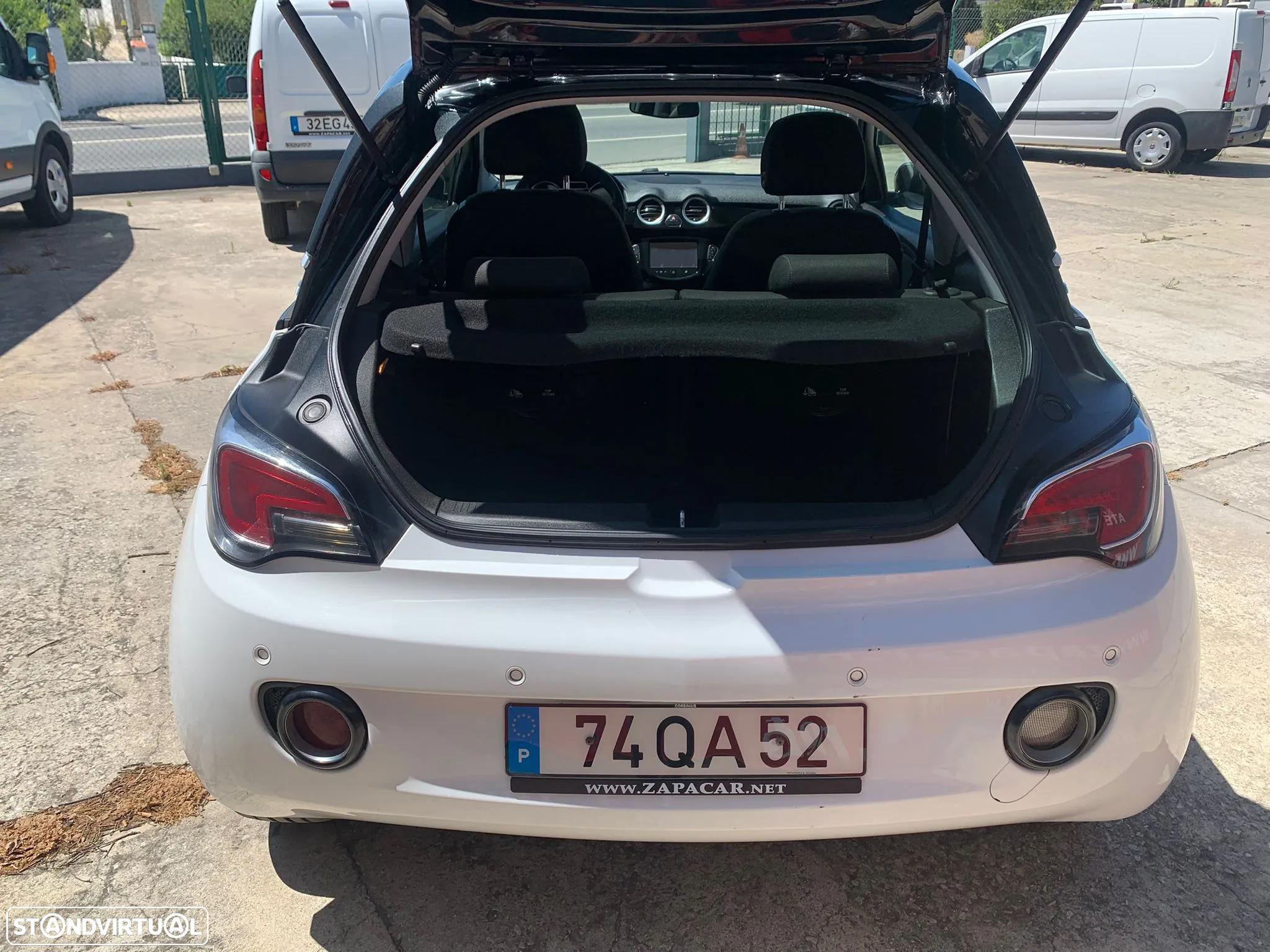 Opel Adam 1.0 T Glam - 15