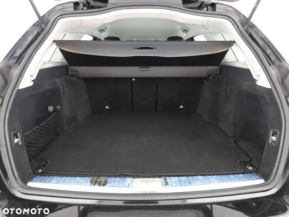Mercedes-Benz Klasa C 200 d 9G-TRONIC Avantgarde - 21