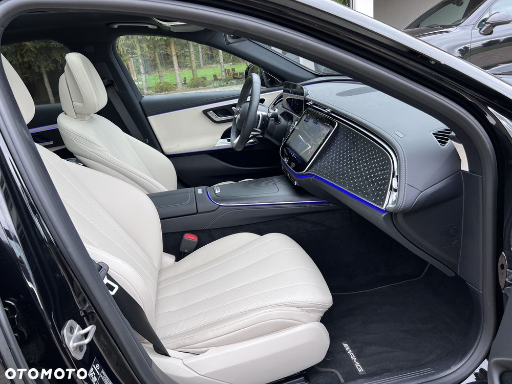 Mercedes-Benz Klasa E 450 d mHEV 4-Matic AMG 9G-Tronic - 12