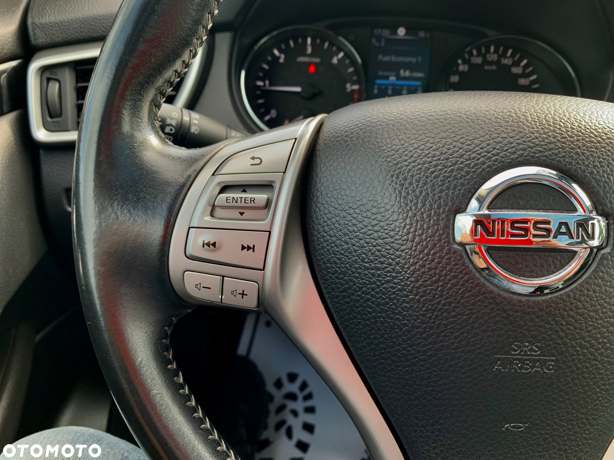 Nissan Qashqai 1.6 DCi Tekna EU6 - 27
