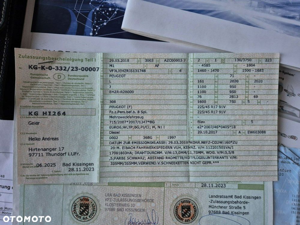 Peugeot 308 BlueHDi FAP 180 EAT8 Stop & Start GT - 37