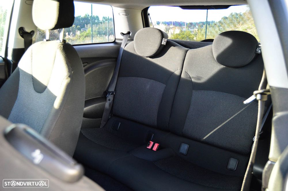 MINI 3 Portas Cooper 50 Camden - 16