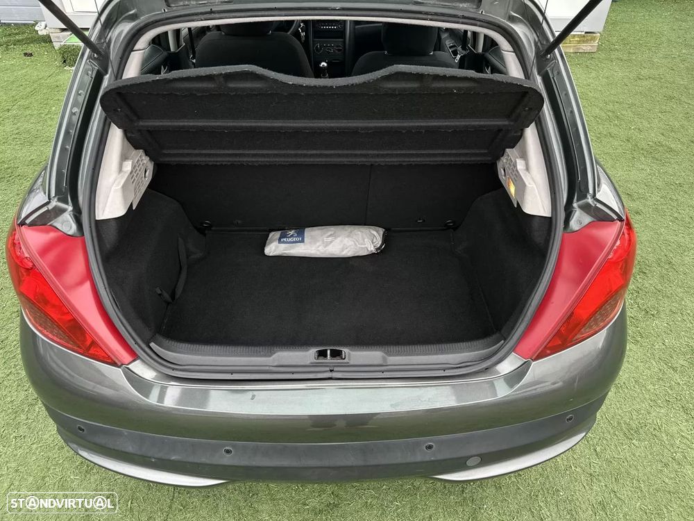 Peugeot 207 1.4 HDi Trendy - 6