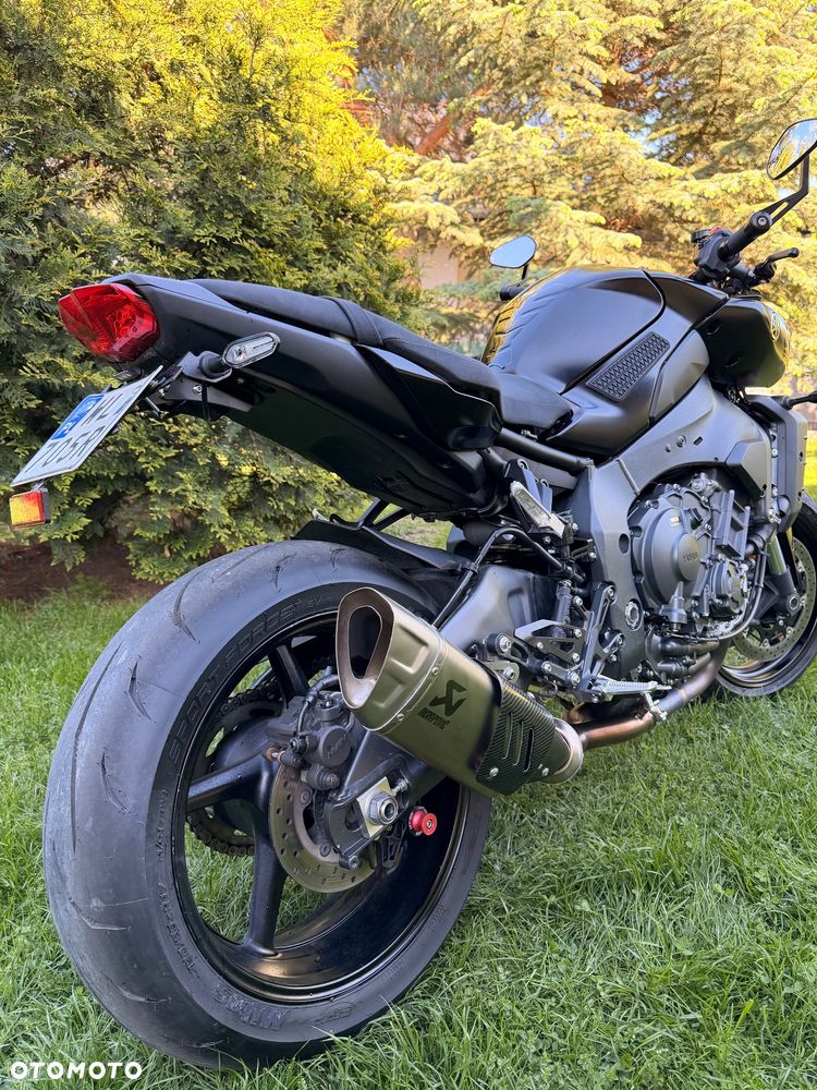 Yamaha MT - 4