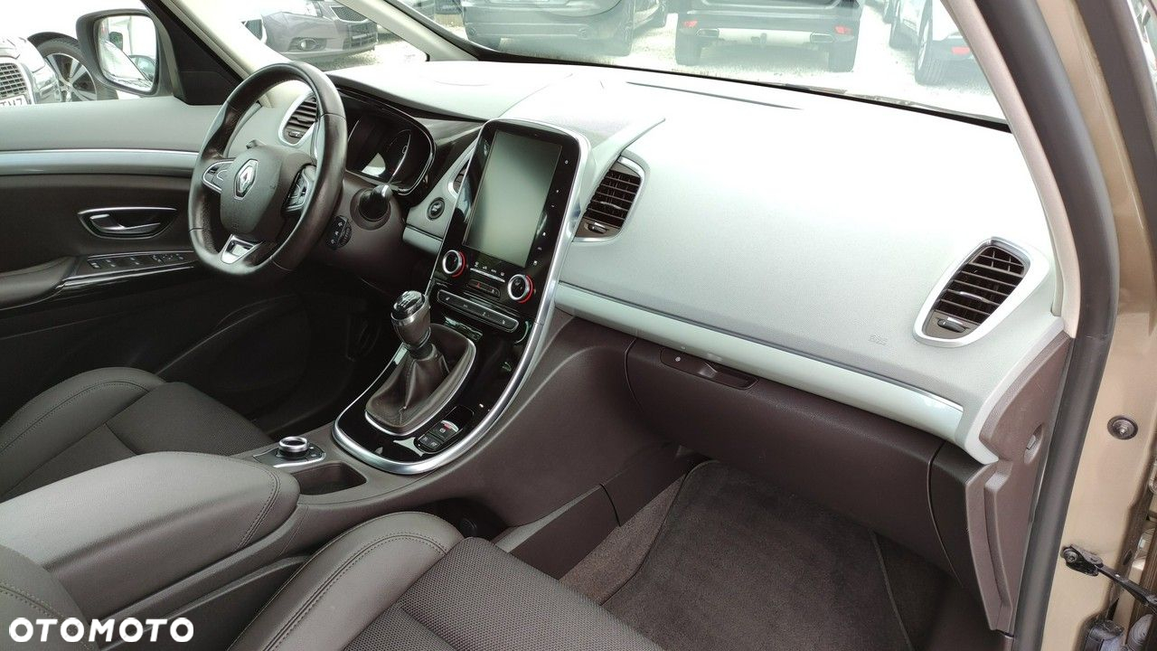 Renault Espace - 38