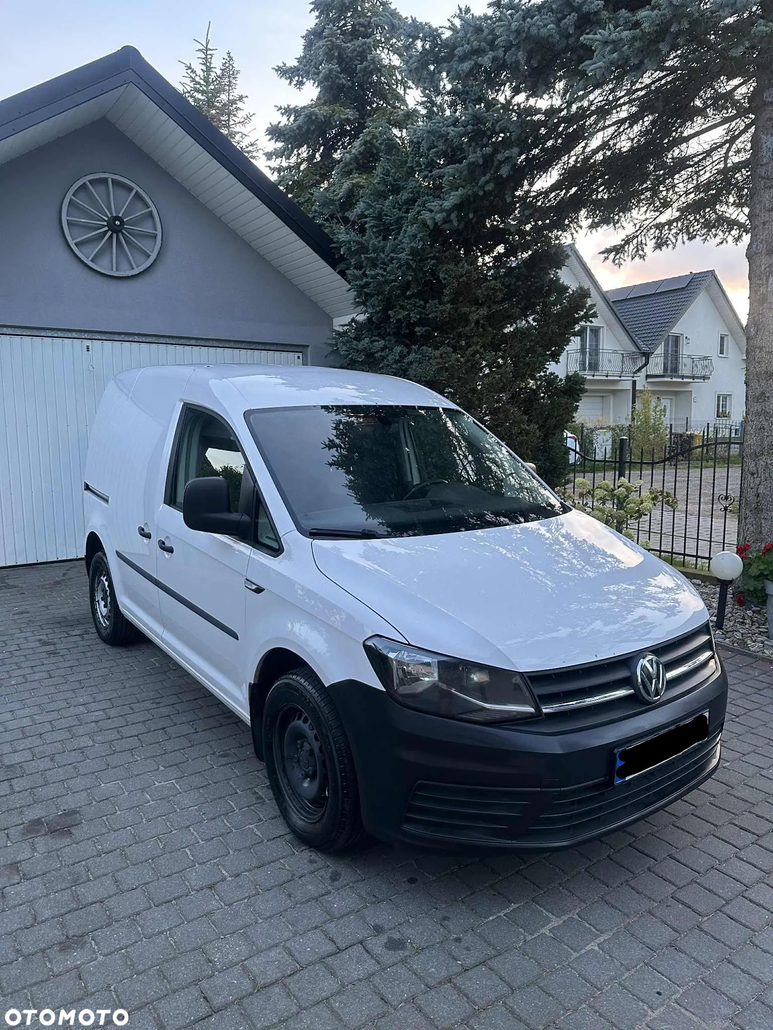 Volkswagen Caddy - 12