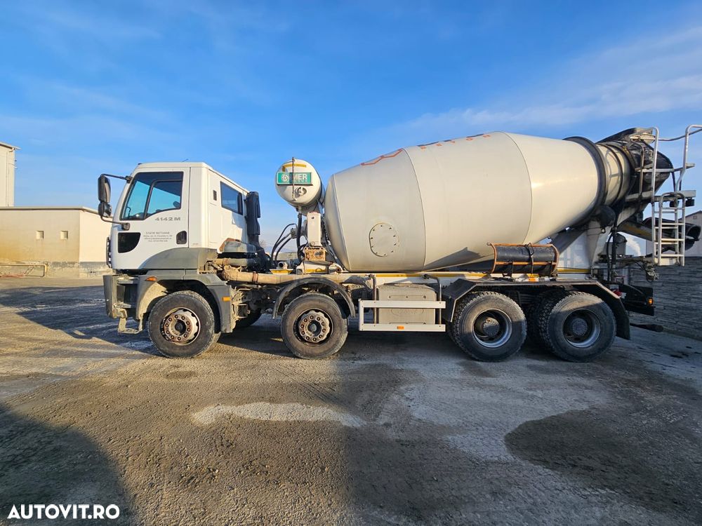 Ford Cargo 4142M - 1