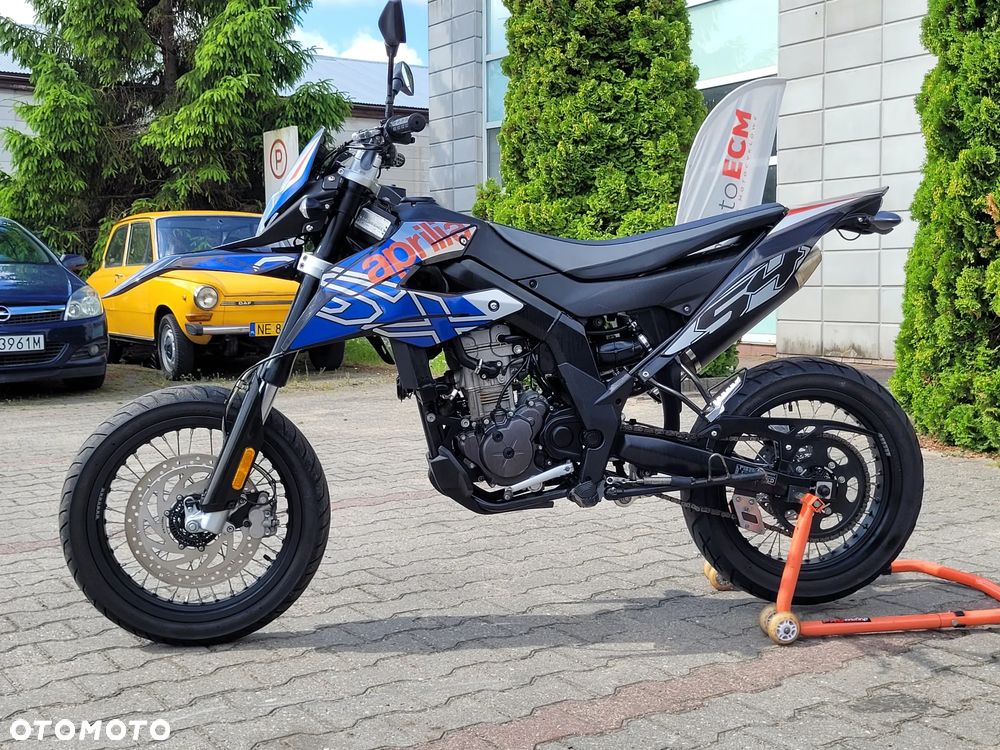 Aprilia SX - 10