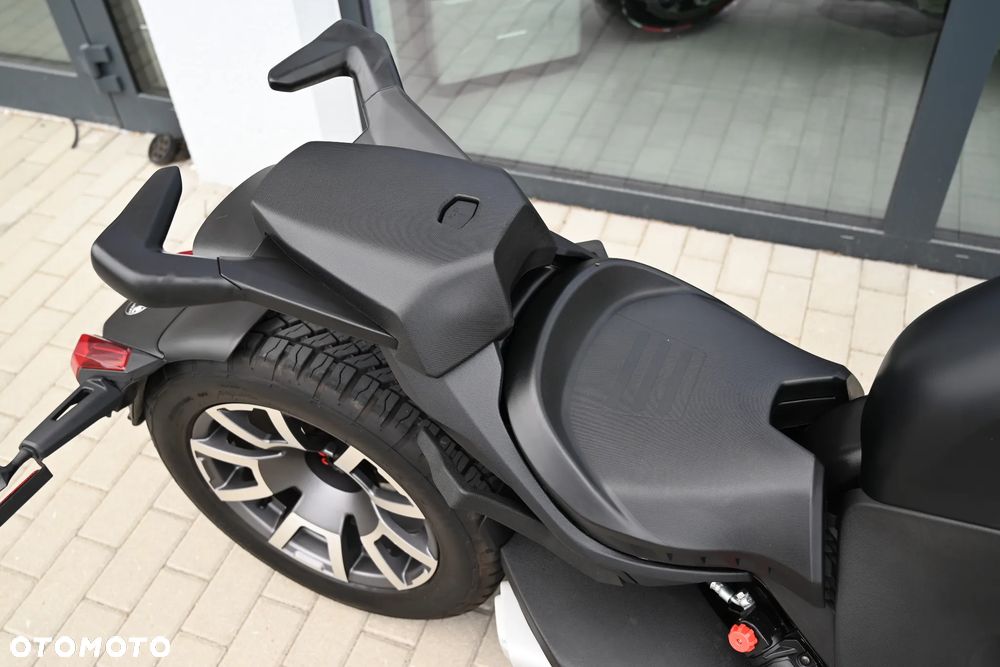 Can-Am Ryker - 24