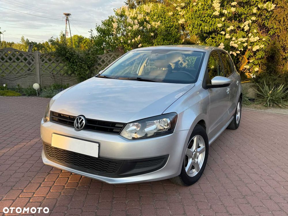 Volkswagen Polo - 2