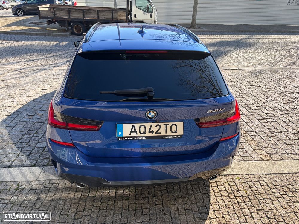 BMW 330 e Pack Desportivo M Auto - 5