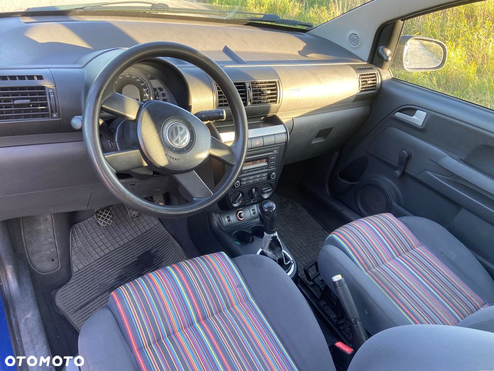 Volkswagen Fox - 6
