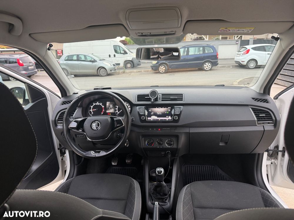 SKODA Fabia 2021 — imagine 5