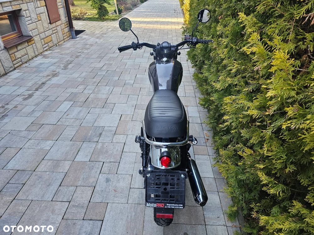 Brixton Cromwell - 9