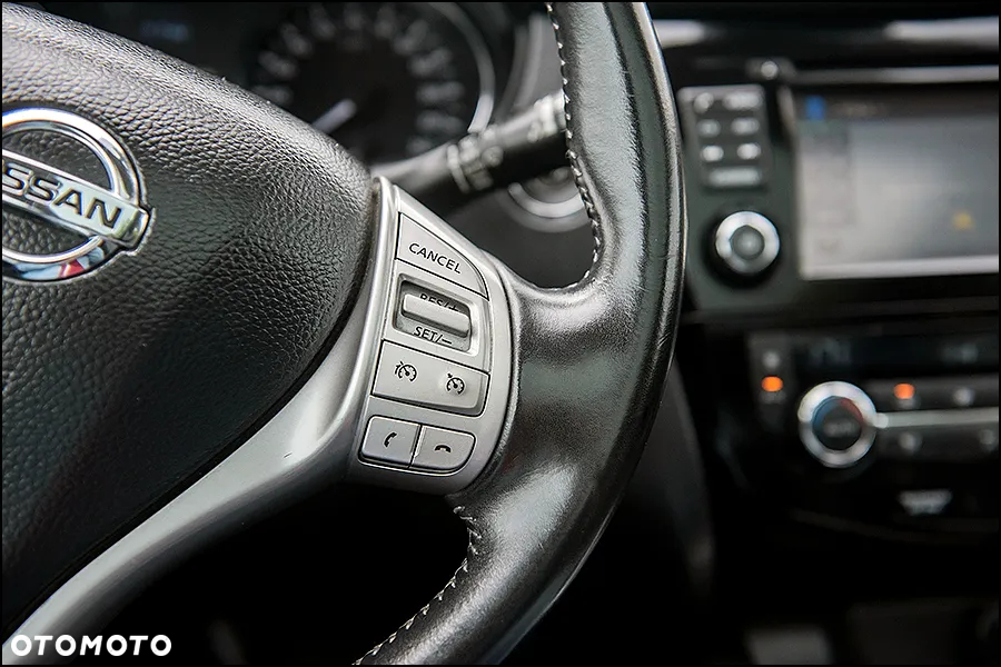 Nissan Qashqai - 23