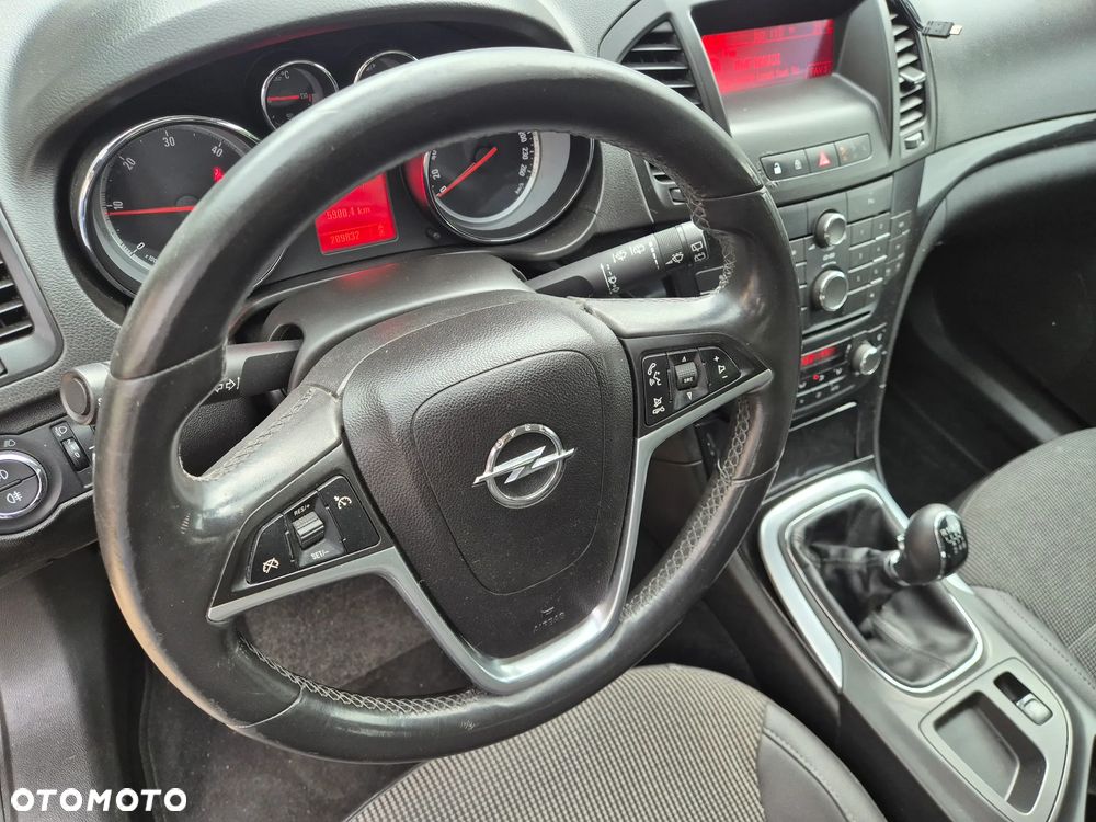 Opel Insignia - 7